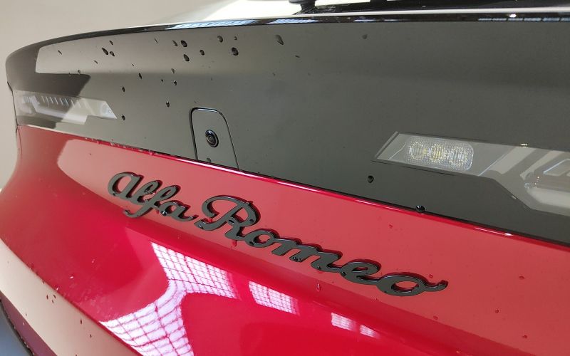 JUNIOR 1.2 136CV HYBRID EDCT6 SPECIALE